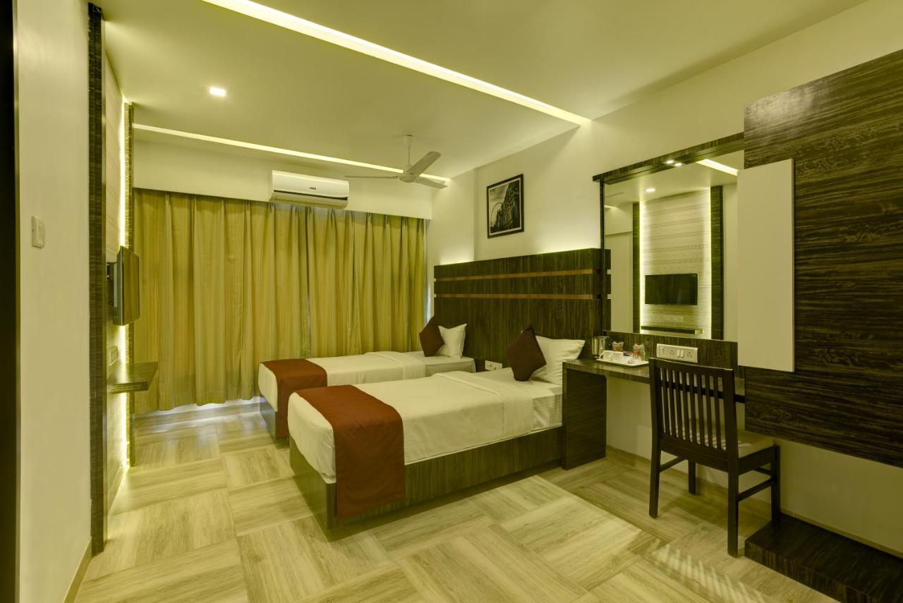 Crown Inn Panvel Exterior foto